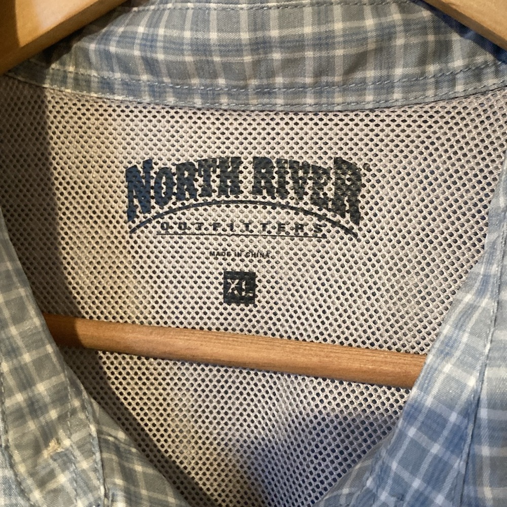NORTH RIVER Men’s Size XL Button Down - Picture 2 of 5